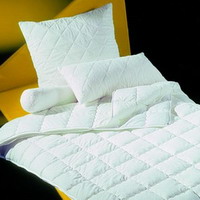 Подушки и одеяла - С искусственным наполнителем - Торговая марка: Brinkhaus - Модель: br30932