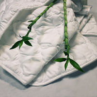 Подушки и одеяла - С бамбуковым волокном - Торговая марка: Nature’S - Модель: dp30923
