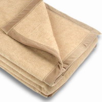 Подушки и одеяла - С наполнителем из натуральной шерсти - Торговая марка: Gobi - Модель: go30904